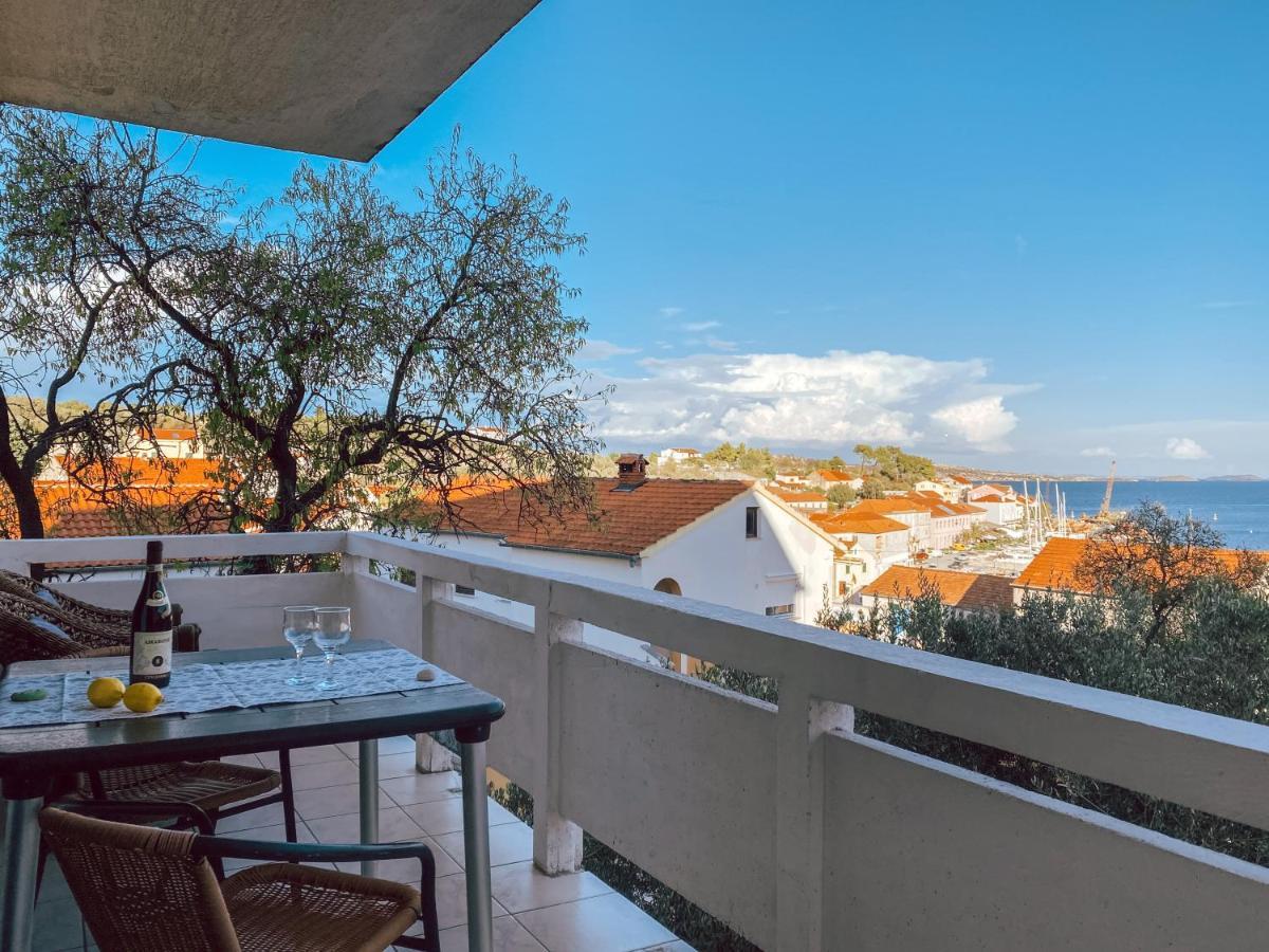 Sali Modern Seaview Apartment Buitenkant foto